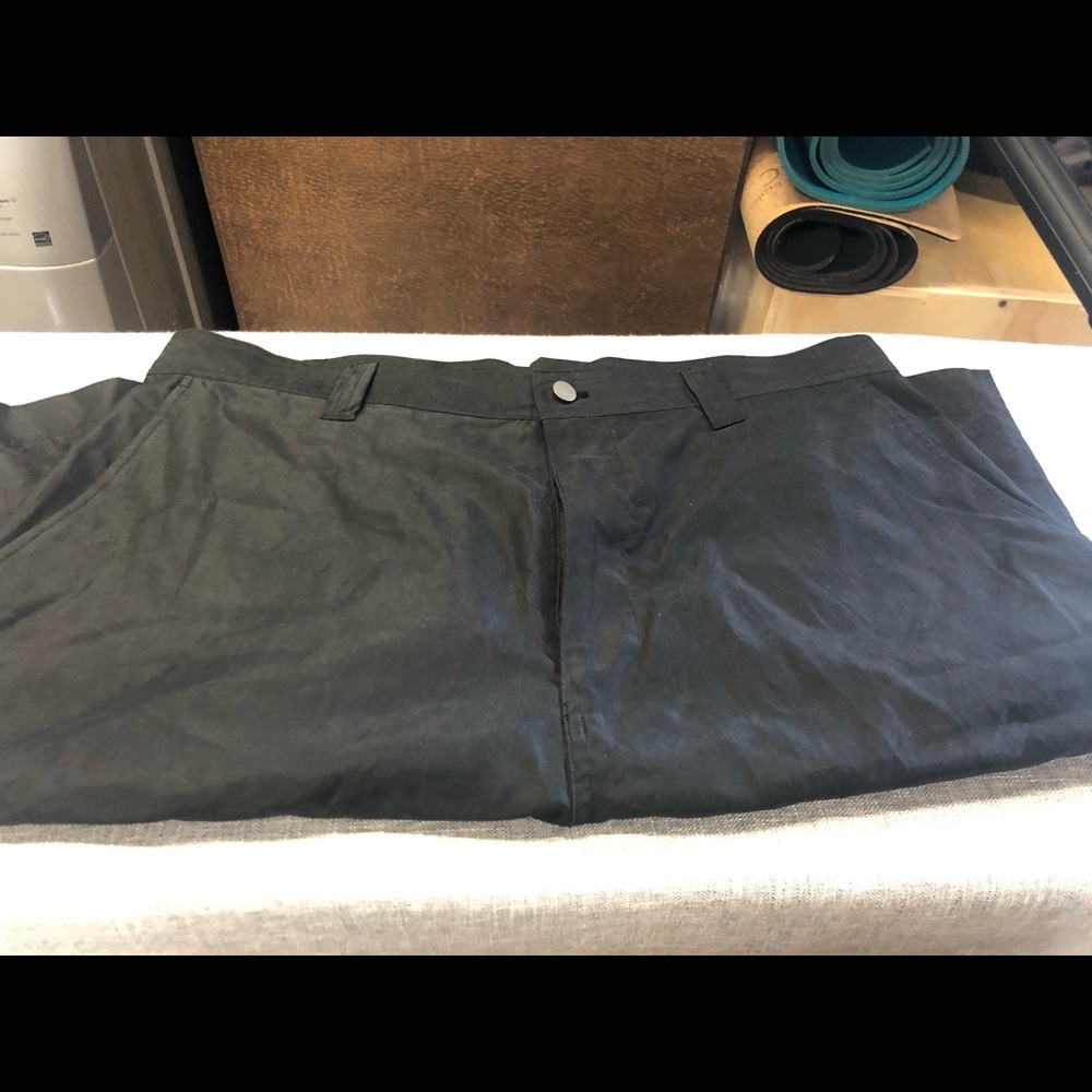 Men’s Callaway Golf Shorts Size 36